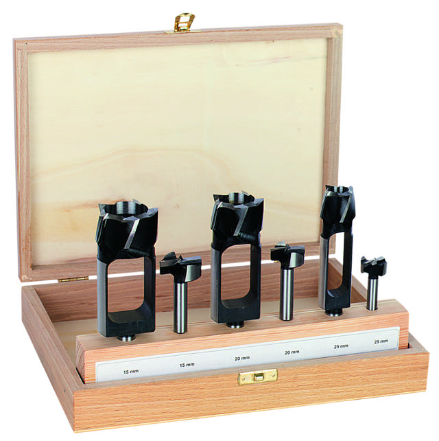 Plugg & kvistborrset m/2x3 stk