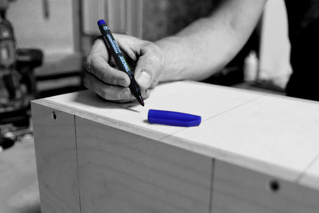 Pysyvä tussi - 4 kpl