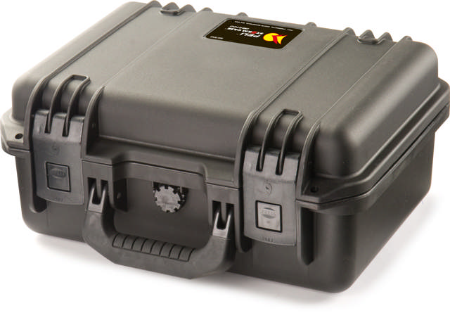 iM2100 Peli Storm Case m/skum